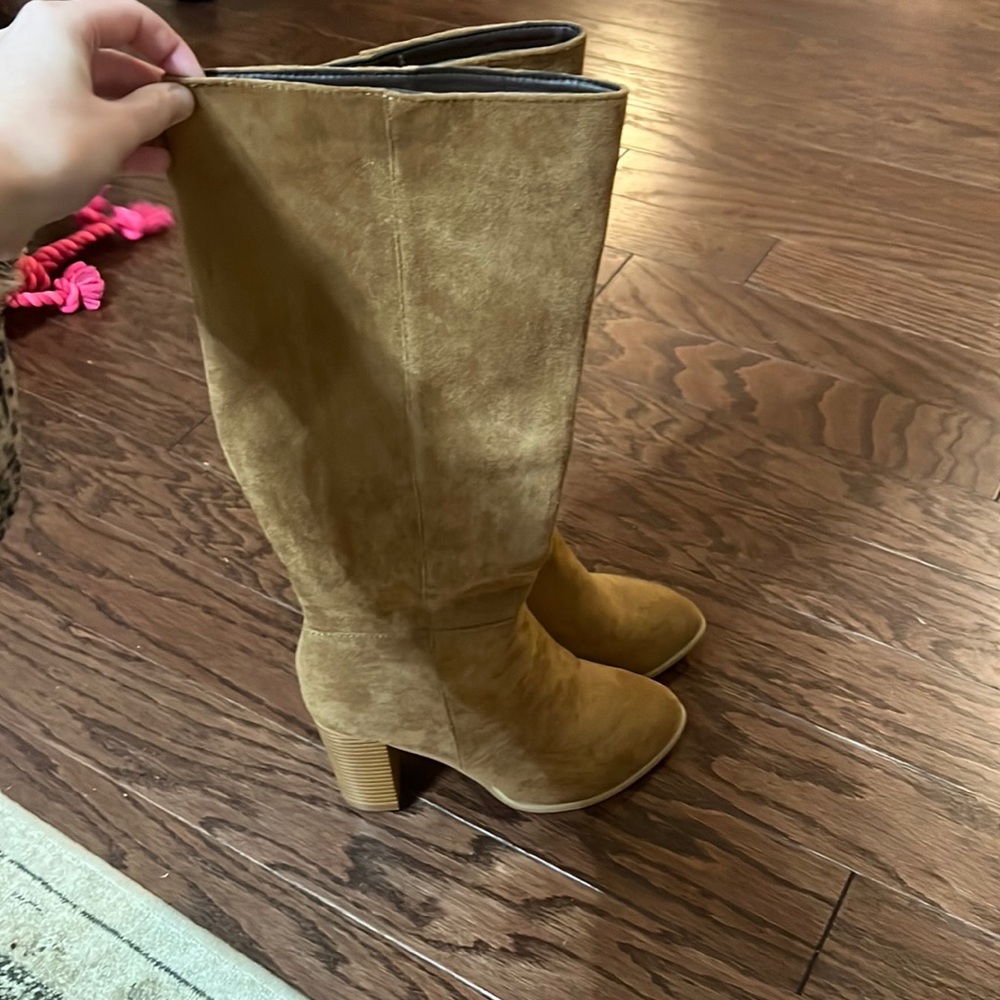 Tall women’s boots